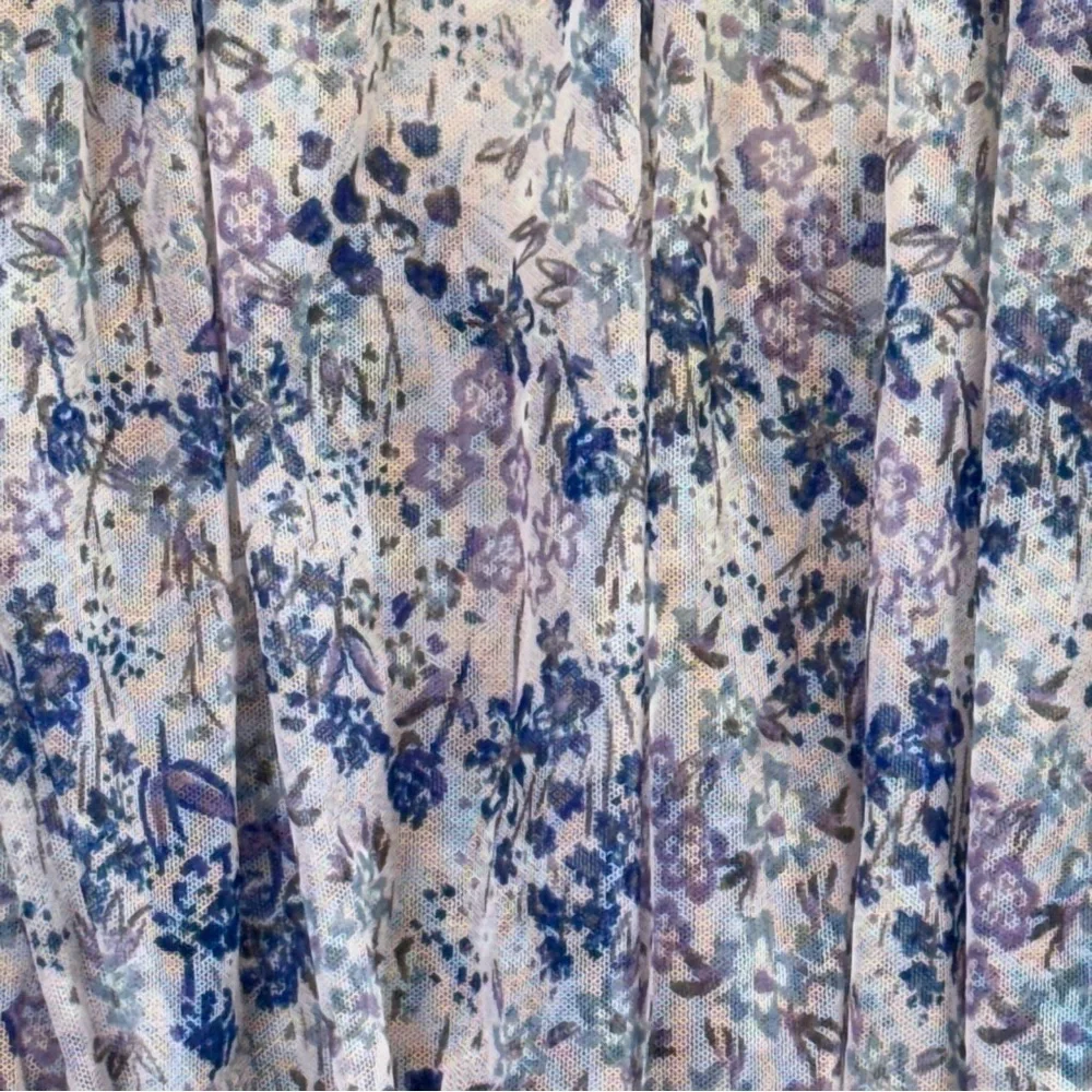 Free People Lavender Floral Ruffle Blouse. Size S/P